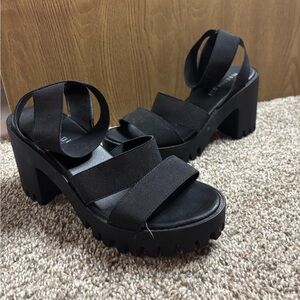 Madden Girl Black Chunky Heel Sandals